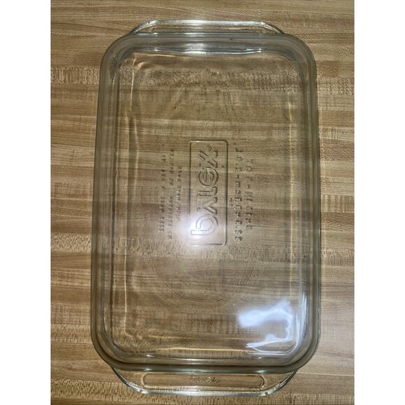 Vintage PYREX #2233 Clear Glass 13x9x2 3Qt Casserole/Baking Dish Made In USA - Picture 7 of 7